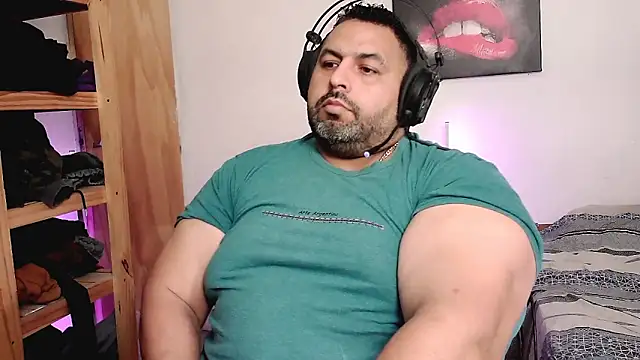 rodrix54 online show from November 30, 2025, 10:32 pm