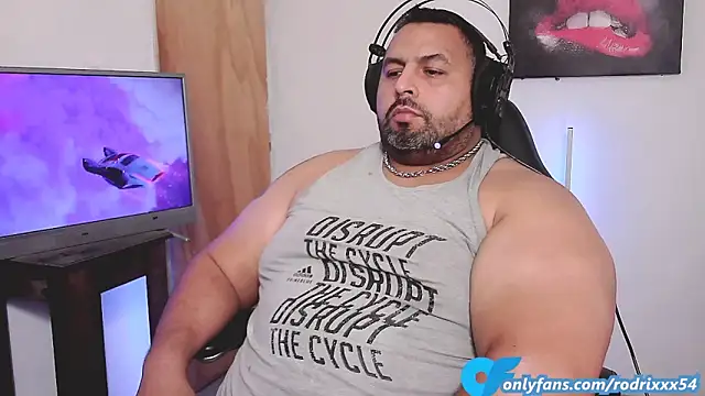 rodrix54 online show from February 8, 2025, 2:26 am