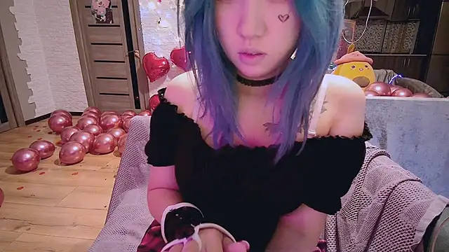 Akemilun online show from February 14, 2025, 2:39 am