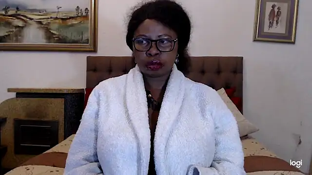 Snapshot of OmegaLipps chatting on April 22, 2026, 3:24 am OmegaLipps online show from April 22, 2026, 3:24 am