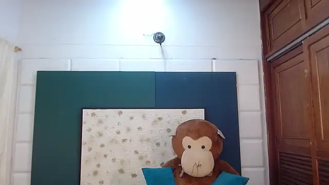 Snapshot of Sara_Marks chatting on December 3, 2025, 11:31 am Sara Marks online show from December 3, 2025, 11:31 am