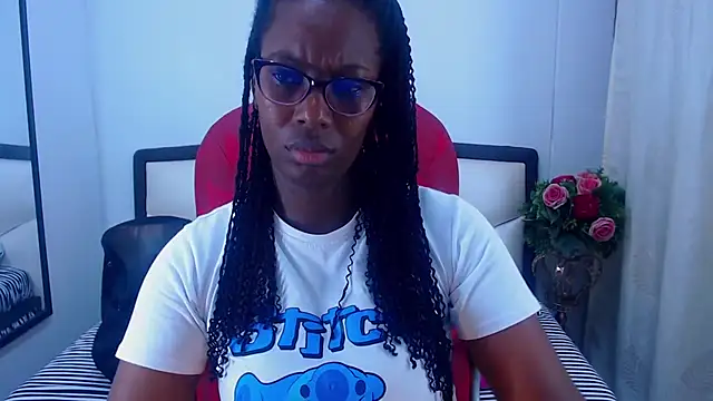 Snapshot of Sara_Marks chatting on November 11, 2025, 12:22 pm Sara Marks online show from November 11, 2025, 12:22 pm