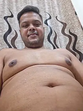 dirtybearr online show from December 16, 2025, 10:25 pm