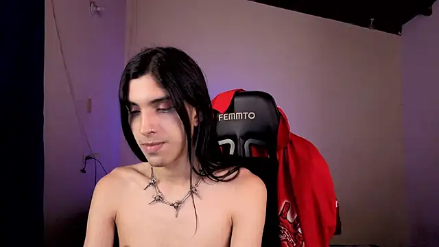 Snapshot of angelitofemboy chatting on July 8, 2026, 9:21 am angelitofemboy online show from July 8, 2026, 9:21 am