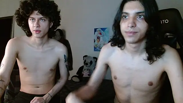 angelitofemboy online show from December 11, 2024, 2:52 am