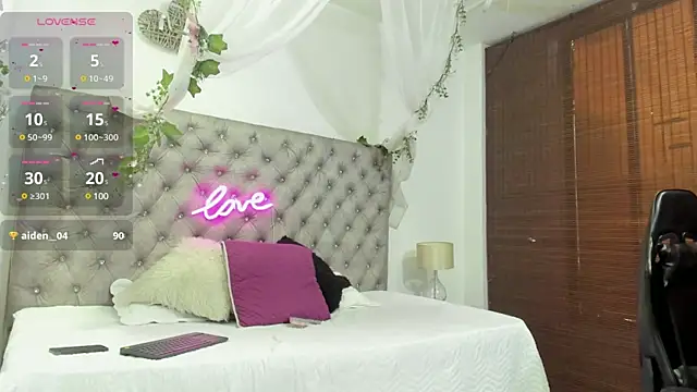 Apolo Bianco  online show from December 3, 2024, 2:44 pm