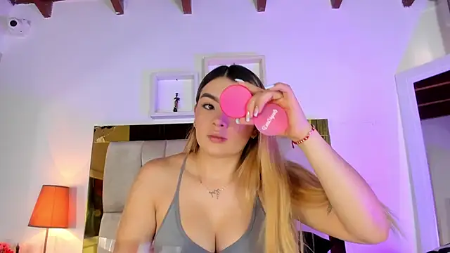 emmy r online show from March 18, 2025, 12:17 pm