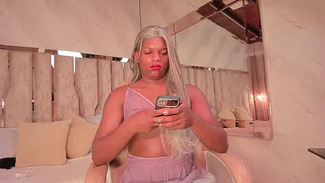 ari monet online show from April 10, 2026, 11:50 am