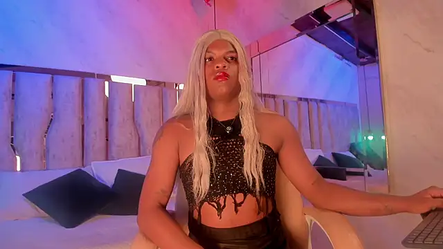 Snapshot of ari_monet chatting on September 12, 2025, 11:43 am ari monet online show from September 12, 2025, 11:43 am