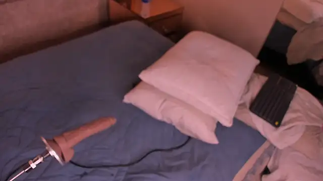 VioletaAbel online show from September 9, 2025, 10:47 am