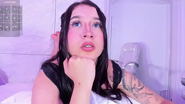 EriKlein online show from March 19, 2025, 10:53 pm