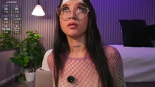 Snapshot of EriKlein chatting on January 17, 2026, 7:50 pm EriKlein online show from January 17, 2026, 7:50 pm