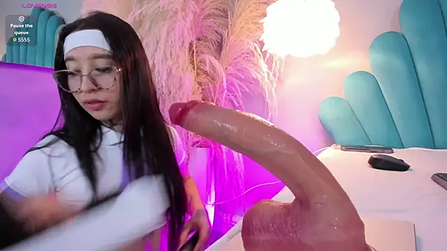 EriKlein online show from November 20, 2025, 10:52 pm