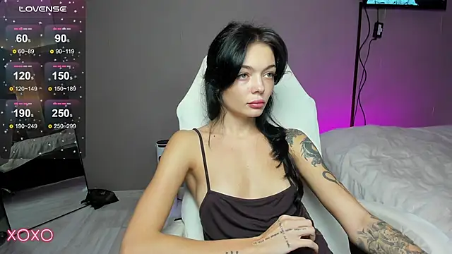 Snapshot of Mariella_Adamss chatting on September 21, 2025, 12:54 pm Mariella Adamss online show from September 21, 2025, 12:54 pm