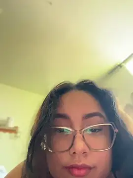 Snapshot of CurlyGirl_1 chatting on July 15, 2026, 7:43 pm CurlyGirl 1 online show from July 15, 2026, 7:43 pm