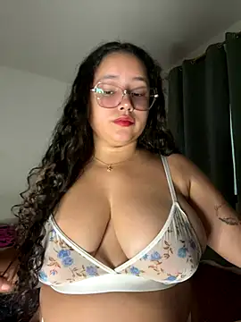 CurlyGirl 1 online show from October 22, 2025, 10:30 pm