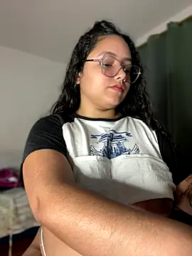 CurlyGirl 1 online show from November 25, 2025, 10:54 pm