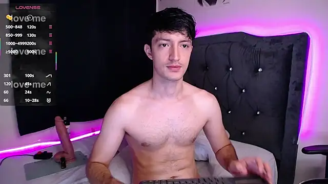 Snapshot of henry_diiaz chatting on November 22, 2025, 11:09 am henry diiaz online show from November 22, 2025, 11:09 am