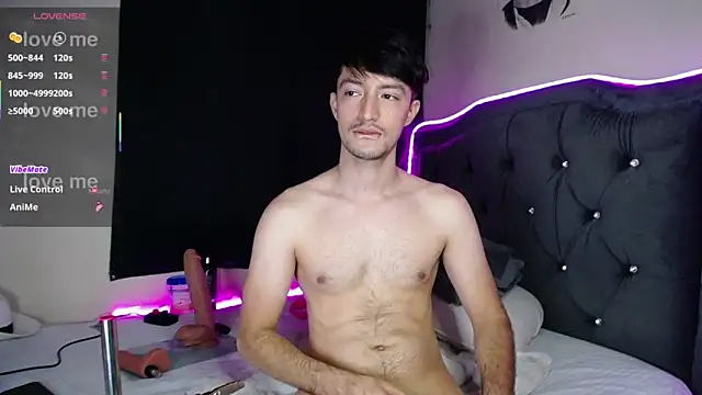 Snapshot of henry_diiaz chatting on October 30, 2025, 8:34 am henry diiaz online show from October 30, 2025, 8:34 am