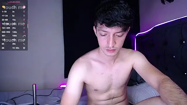 Snapshot of henry_diiaz chatting on October 10, 2025, 8:59 am henry diiaz online show from October 10, 2025, 8:59 am