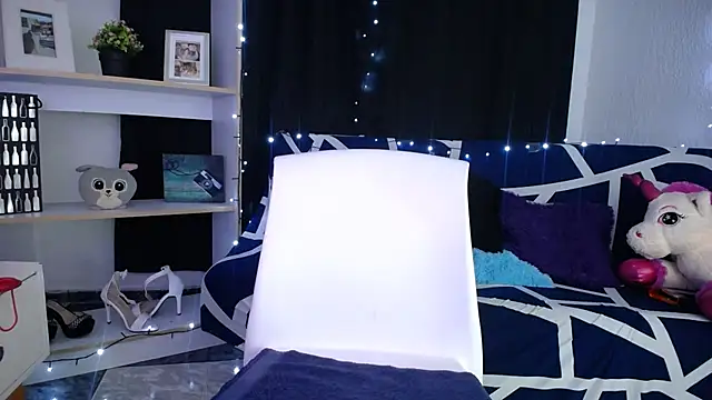 BellaLiz  online show from January 25, 2025, 1:54 am