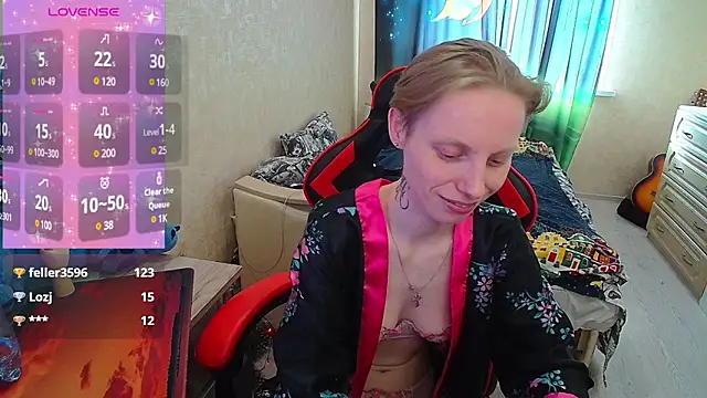 Alexis Gordon online show from February 26, 2025, 2:27 pm