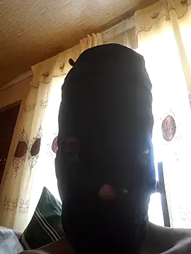 Snapshot of koolbend chatting on January 10, 2025, 7:57 am koolbend online show from January 10, 2025, 7:57 am