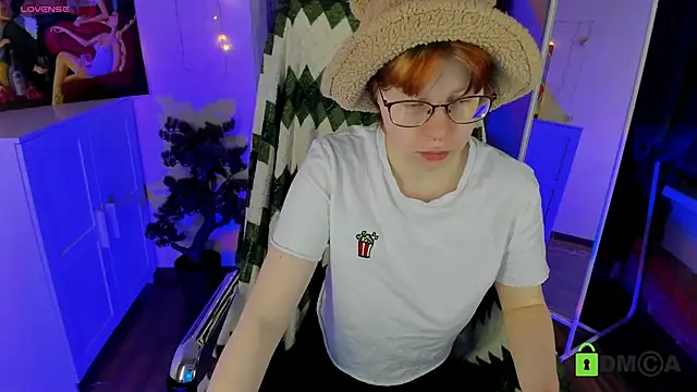 Melissa Wells online show from November 28, 2025, 9:04 pm