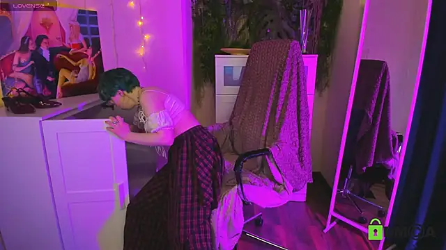 Melissa Wells online show from March 2, 2025, 8:46 pm