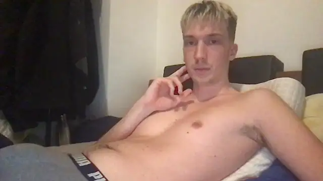 hungandfun05 online show from December 4, 2024, 11:08 pm