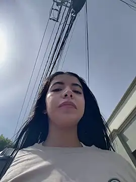 Snapshot of NicolRoss_ chatting on May 20, 2026, 3:09 pm NicolRoss online show from May 20, 2026, 3:09 pm