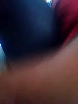 VivienAndClark online show from March 17, 2025, 6:00 pm