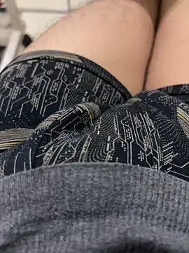 hitlar1026 online show from October 1, 2025, 5:17 pm