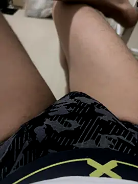 hitlar1026 online show from September 26, 2025, 8:38 pm