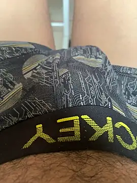 hitlar1026 online show from September 13, 2025, 8:58 am