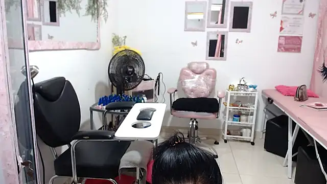 titsbiglovers online show from October 1, 2025, 1:33 am