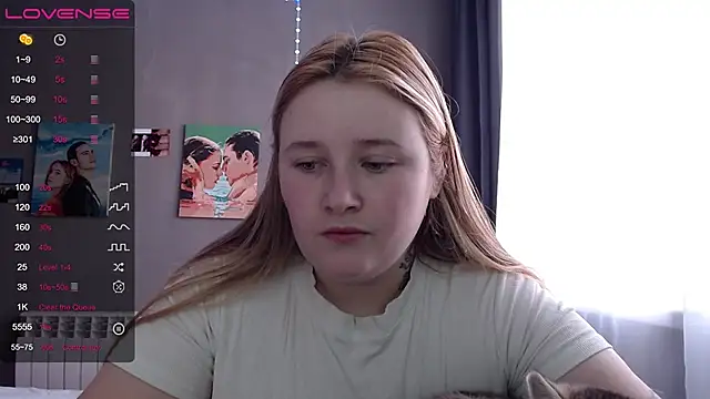 Light Luna online show from November 15, 2025, 8:51 am