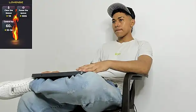 Snapshot of juanca_youngboy chatting on December 5, 2024, 2:58 am juanca youngboy online show from December 5, 2024, 2:58 am