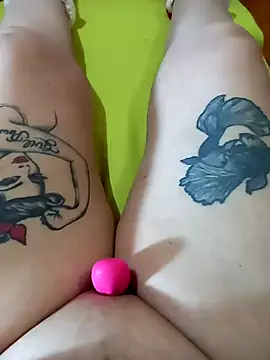 Hotsereia online show from February 16, 2025, 8:11 pm