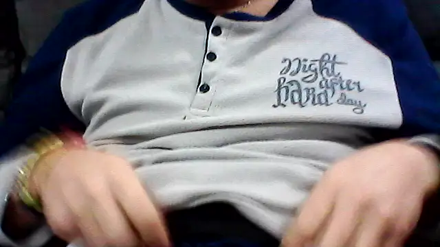 Snapshot of daky_86 chatting on January 18, 2026, 5:16 pm daky 86 online show from January 18, 2026, 5:16 pm
