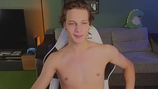 TeddyLiLboy online show from September 11, 2025, 5:57 pm