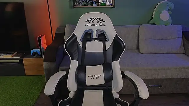 TeddyLiLboy online show from October 15, 2025, 7:00 pm