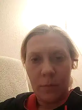 LeraSweet online show from February 24, 2026, 9:04 pm