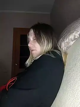 LeraSweet online show from December 28, 2024, 8:47 pm