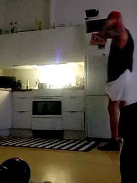 eltoulou online show from March 6, 2025, 11:31 pm