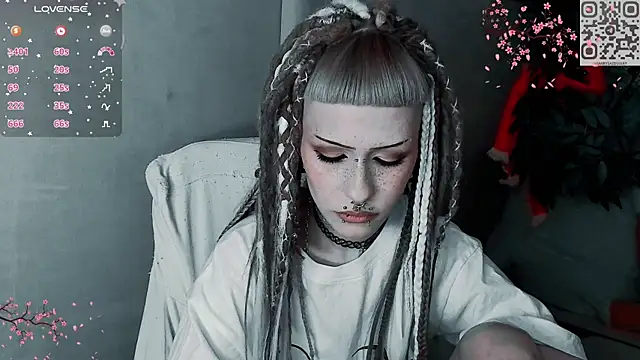 say mary online show from December 4, 2025, 11:42 am