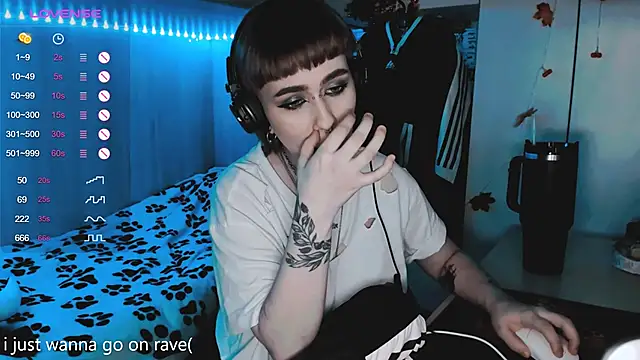 say mary online show from March 15, 2025, 8:21 pm