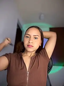 gretta kler1 online show from March 12, 2025, 2:23 pm