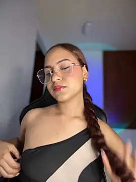 gretta kler1 online show from February 27, 2025, 2:25 am