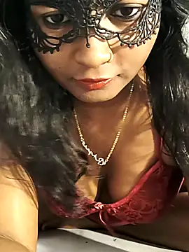FANTASY QUEEN 07 online show from September 21, 2025, 2:33 pm